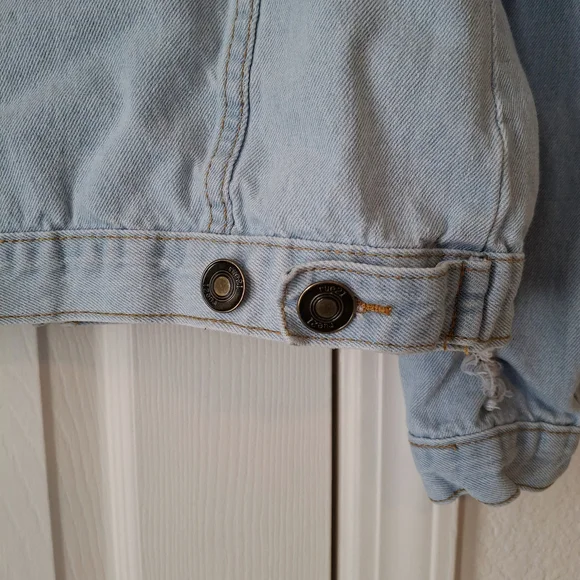 Light Wash Distressed Denim Jacket - Rue21 - Picture 5 of 9